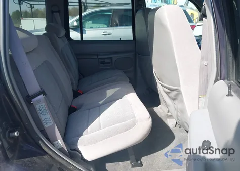 1999 Mercury Mountaineer из США, поврежденный, VIN 4M2ZU55PXXUJ02868